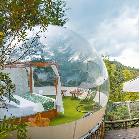 Готель Bubblesky Glamping 40 Min From Medellin Ель-Ретіро Екстер'єр фото