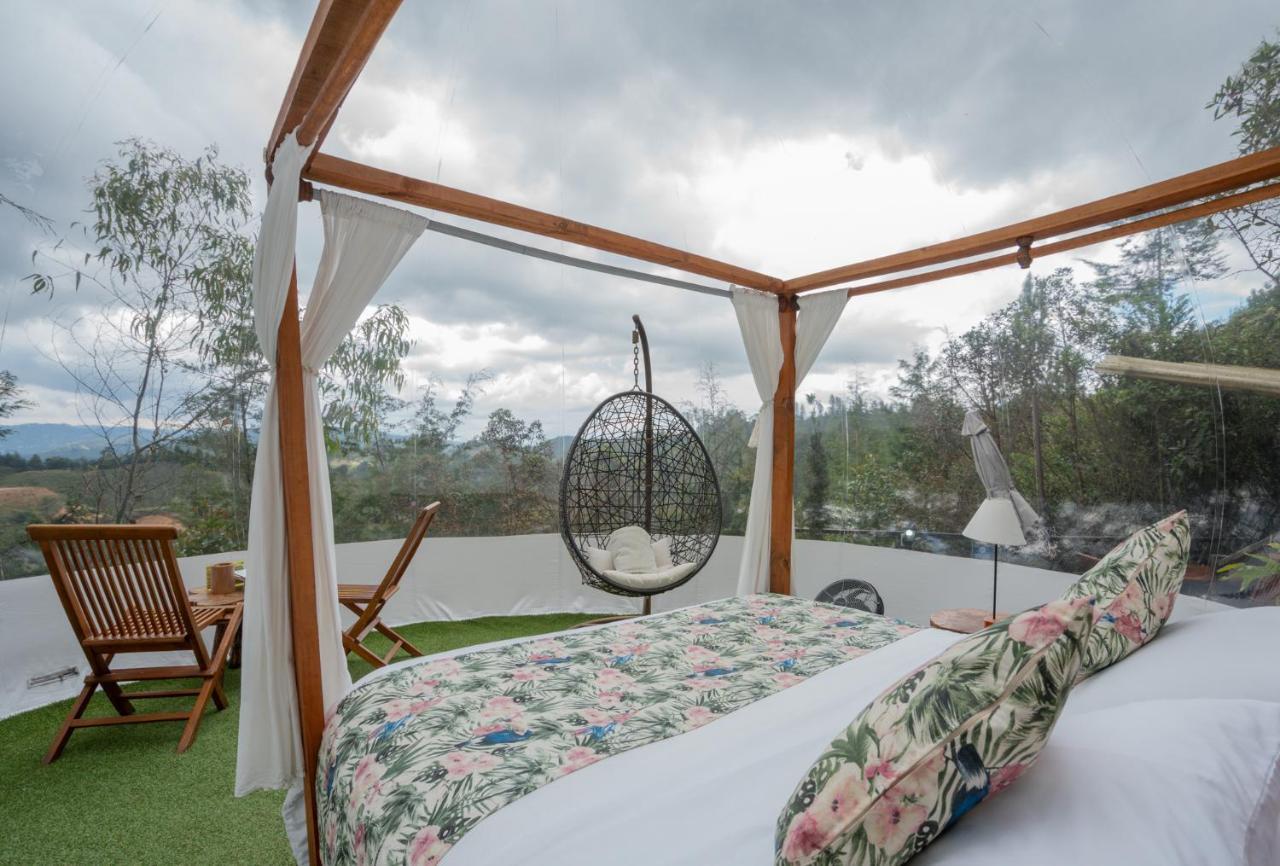 Готель Bubblesky Glamping 40 Min From Medellin Ель-Ретіро Екстер'єр фото