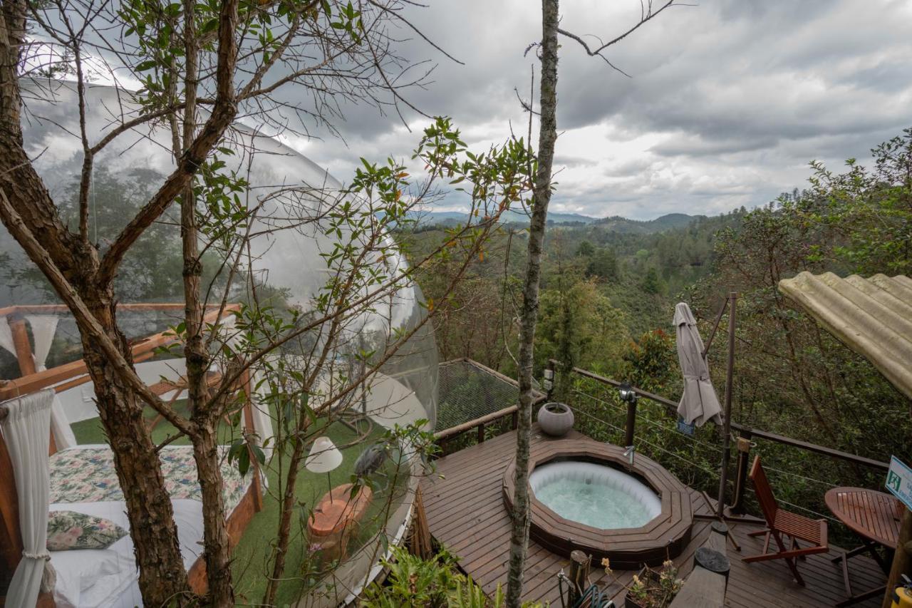 Готель Bubblesky Glamping 40 Min From Medellin Ель-Ретіро Екстер'єр фото