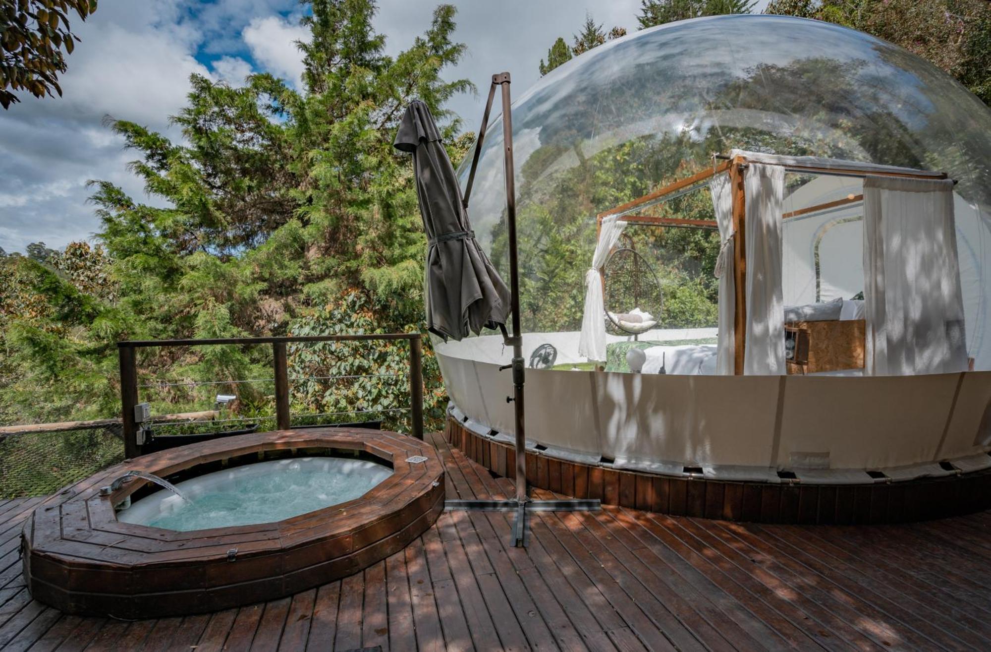 Готель Bubblesky Glamping 40 Min From Medellin Ель-Ретіро Екстер'єр фото