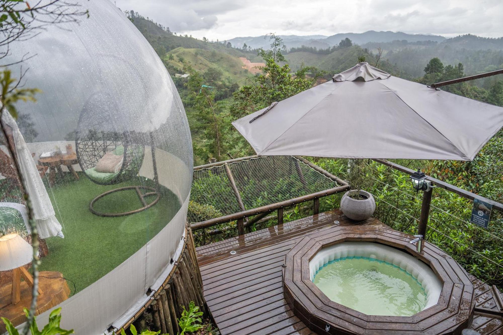 Готель Bubblesky Glamping 40 Min From Medellin Ель-Ретіро Екстер'єр фото